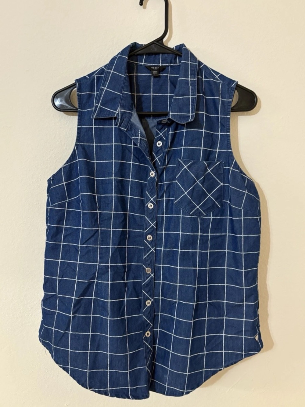 Guess Sleeveless Windowpane Plaid Button Front Chambray Top Blue White Large